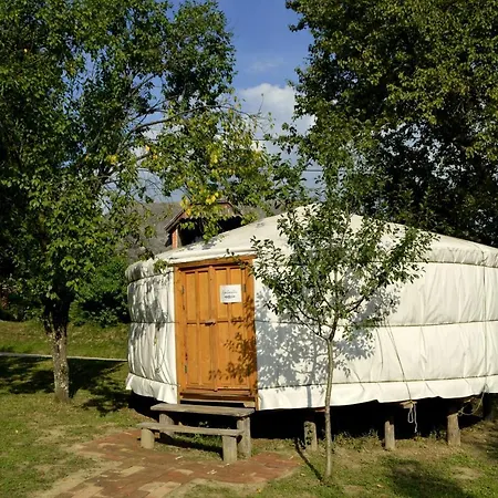 Orallo Szer Oriszentpeter Exterior photo
